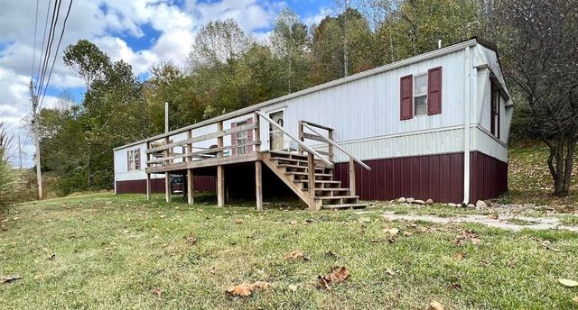 17252 State Route 3, Catlettsburg, KY 41129