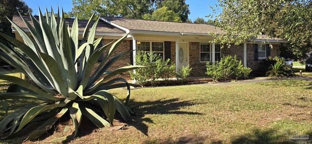 7210 Bruner St, Pensacola, FL 32526