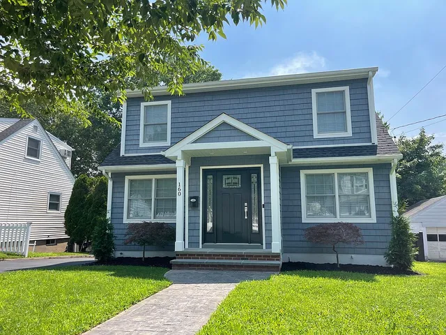 160 Harrington Rd, Clifton, NJ 07012