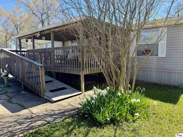 1266 Ld Knox Rd, Gilbert, LA 71336