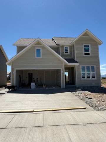 186 E  625 S, Hyde Park, UT 84318