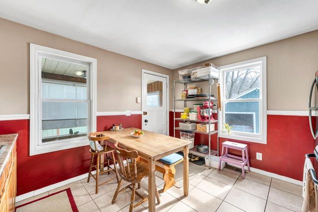 60 Front St #1, Suncook, NH 03275
