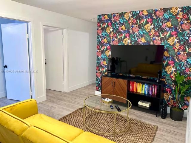 2701 NW 24th Ct #R, Miami, FL 33142
