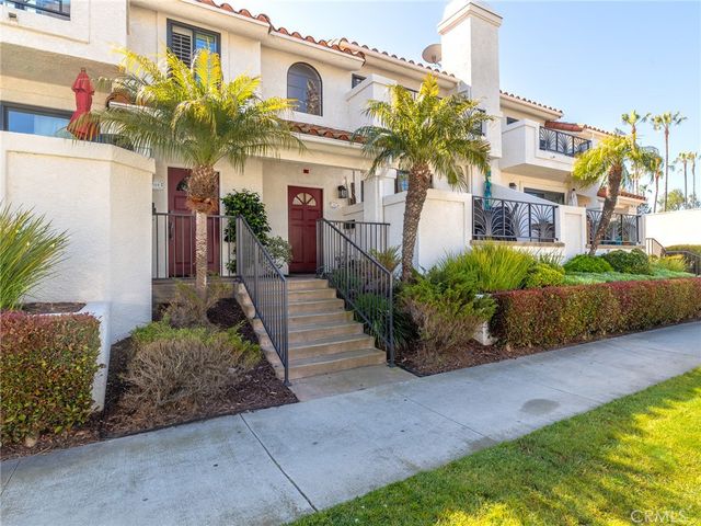 312 Diamond St, Redondo Beach, CA 90277