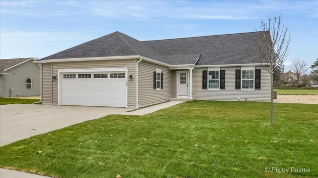 130 Spring DRIVE #Lt37, Walworth, WI 53184