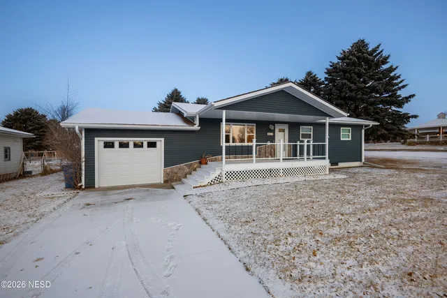 607 Main St N, Estelline, SD 57234