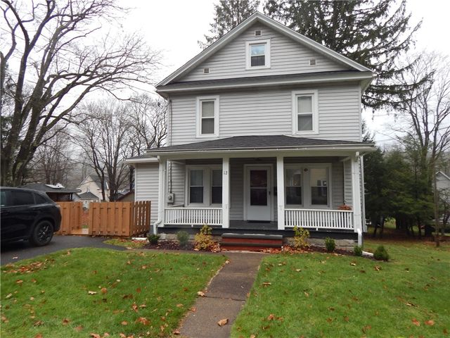 12 Woodside Ave, Oneonta, NY 13820