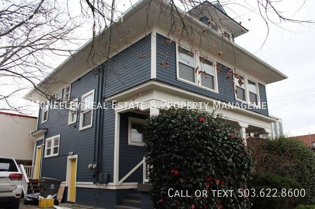 1807 NW Marshall St, Portland, OR 97209