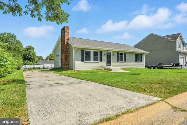 607 1/2 E  Hazeldell Ave, New Castle, DE 19720