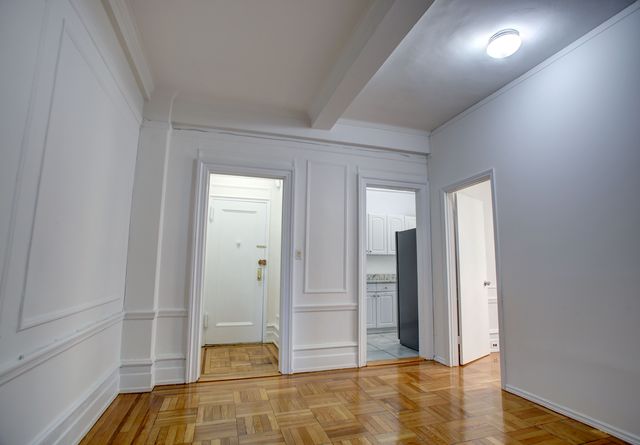 315 W  102nd St #8D, New York, NY 10025