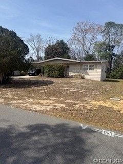 8 S  Osceola St, Beverly Hills, FL 34465