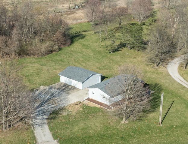 20232 US Highway 150, Downs, IL 61736
