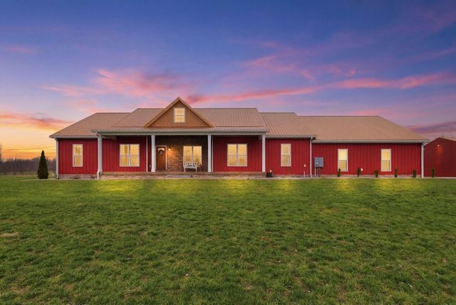 56 Ridgefield Dr, Liberty, KY 42539