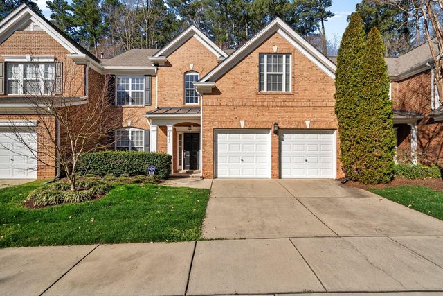 5045 Isabella Cannon Dr, Raleigh, NC 27612
