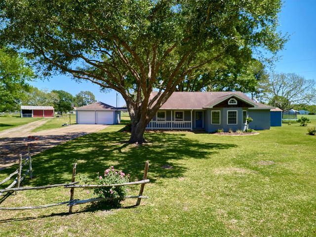 4811 Renies Ct, Needville, TX 77461