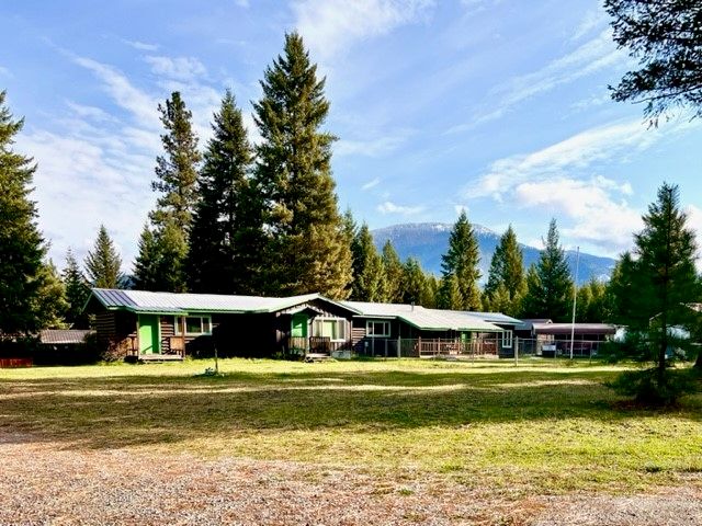 3165 State Highway 200, Trout Creek, MT 59874