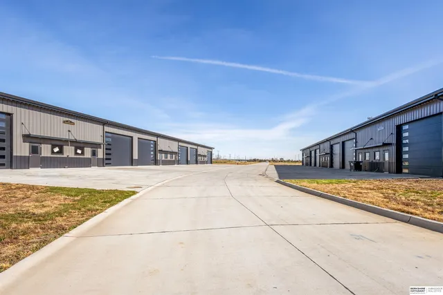 171 Showboat Blvd #3, Hastings, NE 68901