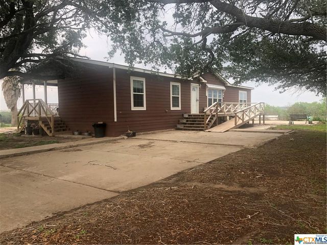 1891 Dworaczyk Rd, Yorktown, TX 78164