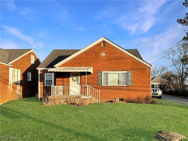 109 Colliers Way, Weirton, WV 26062