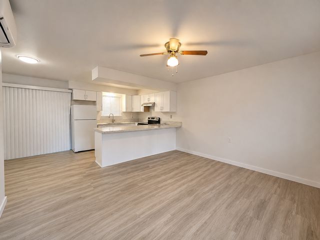 4261 Sweetwater Ave #1, Sacramento, CA 95820