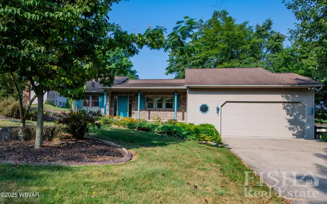 204 Grove St S, Williamsport, PA 17702
