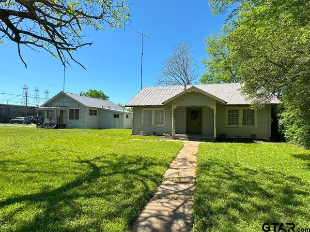 216 W  North St, Kilgore, TX 75662