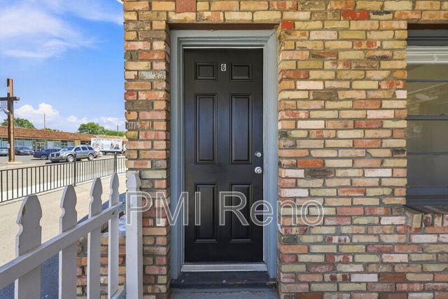 1515 N  Carson St #6, Carson City, NV 89701