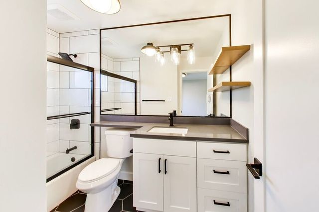 1265 Oak Grove Ave #5, Burlingame, CA 94010