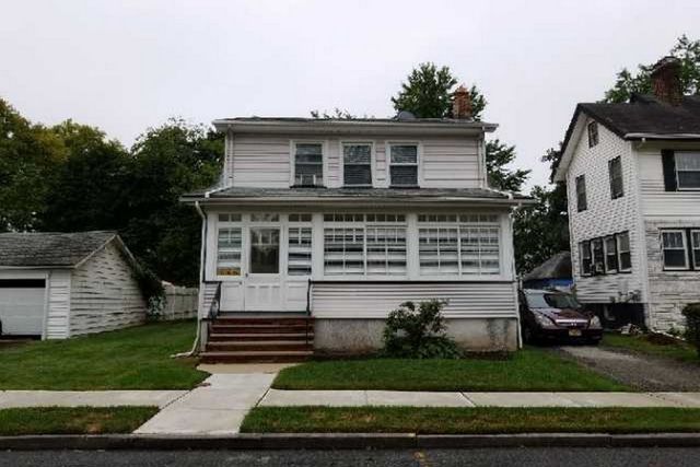 11 Grant Ave, East Orange, NJ 07017