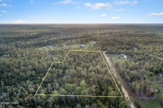 Wisteria Ln, Chipley, FL 32428