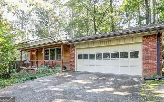 2543 Lake Flair Ct   NE, Atlanta, GA 30345
