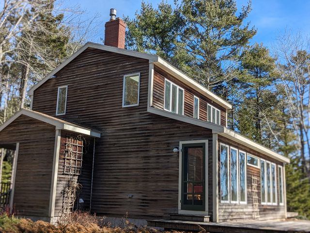 34 The Tote Road, Harpswell, ME 04079