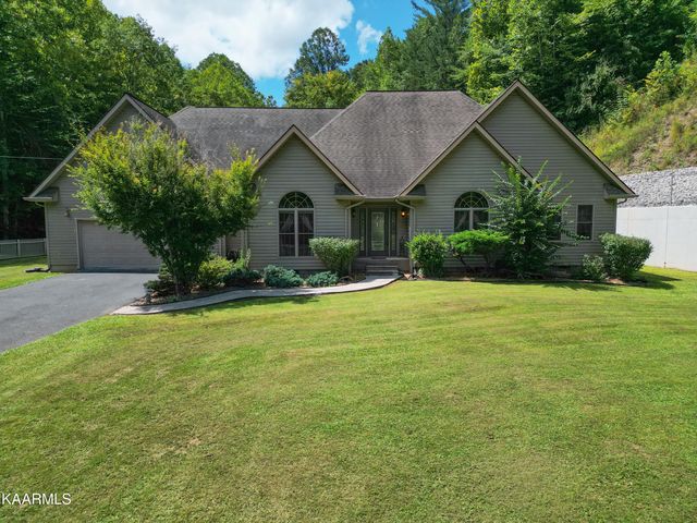 239 Sulphur Springs Rd, Helton, KY 40840