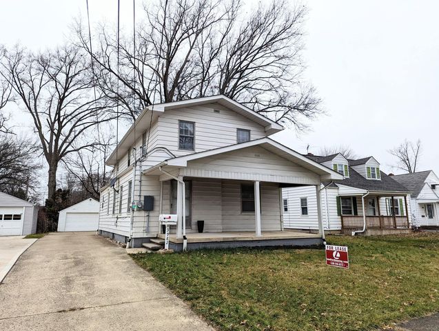 3982 Palm Ave, Lorain, OH 44055