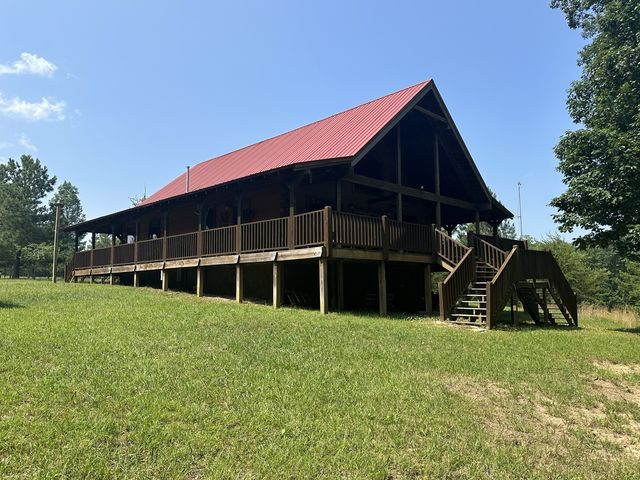 1229 Ayers Rd, Spencer, TN 38585