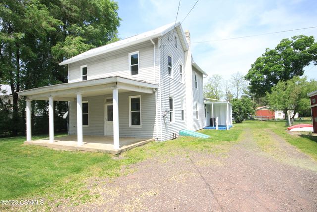 320 Jackson St, Bloomsburg, PA 17815