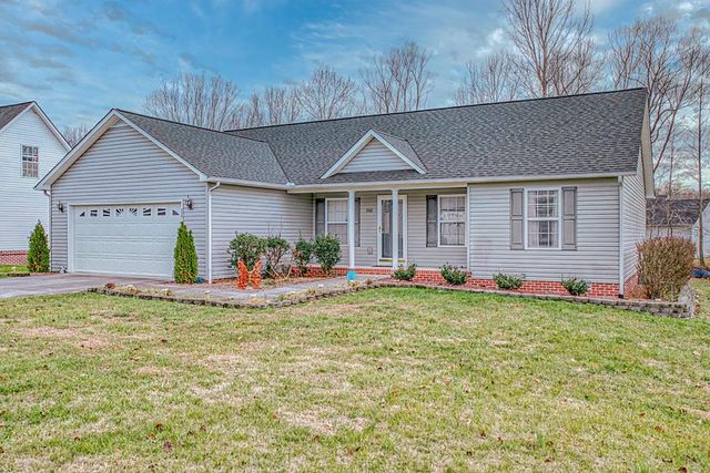 1163 Robinwood Ln, Cookeville, TN 38501