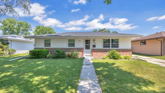 3323 South 18th STREET, Sheboygan, WI 53081
