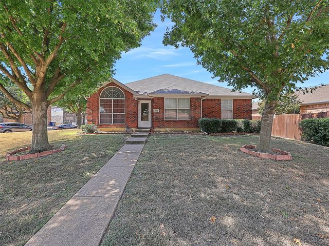 7971 Harmony Creek Rd, Dallas, TX 75237