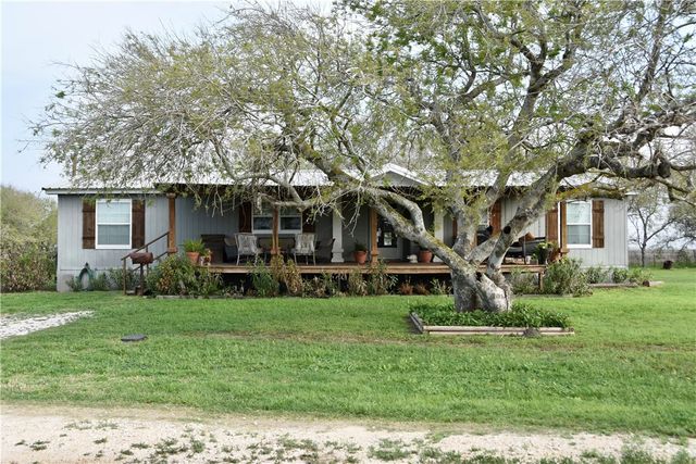 4688 County Road 40, Robstown, TX 78380