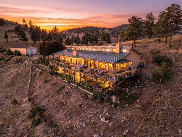 7372 Olde Stage Rd, Boulder, CO 80302
