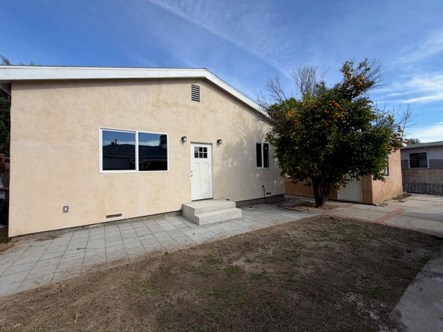 11018 Herrick Ave, Pacoima, CA 91331