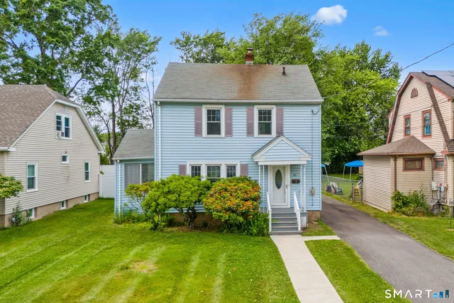 81 Woodlawn Street, West Hartford, CT 06110