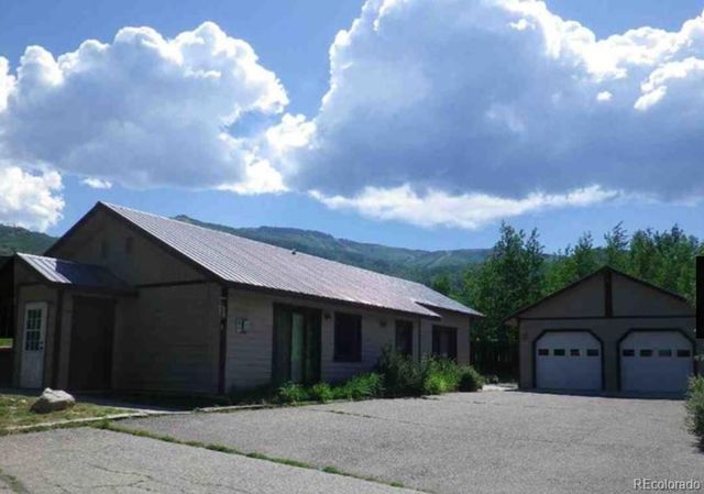 1400 Skyview Lane, Steamboat Springs, CO 80487