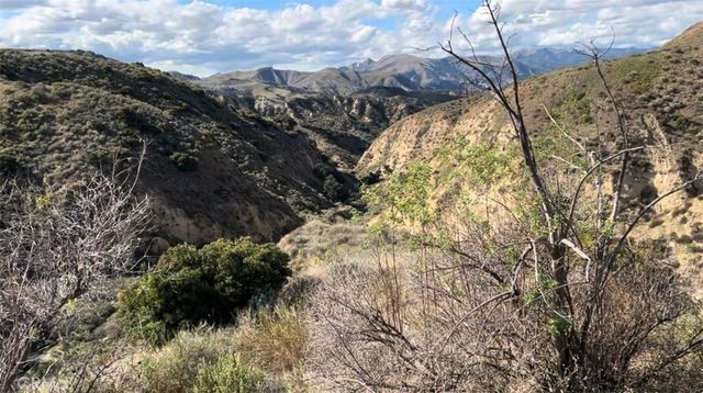 Burlwood Dr #32, Castaic, CA 91384
