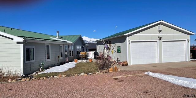 213 4th St, Silver Cliff, CO 81252