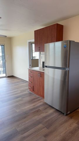 2732 Kolo Pl #201, Honolulu, HI 96826