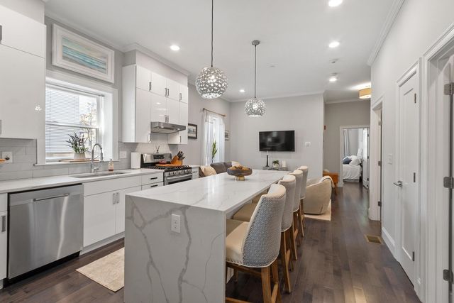 301 Saratoga St #1, Boston, MA 02128