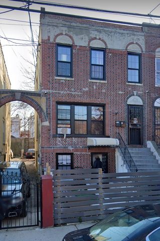 Address Not Disclosed, Bronx, NY 10466