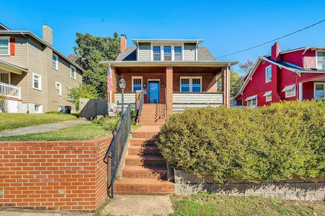 1013 Howbert Ave SW, Roanoke, VA 24015